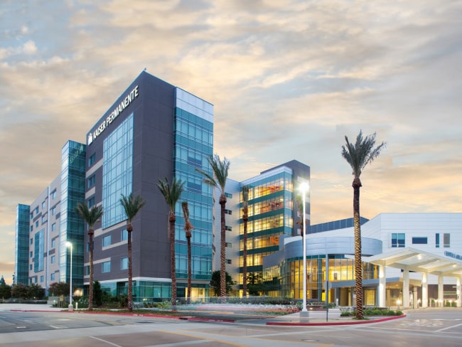 Exterior of Fontana Medical Center in Southern California